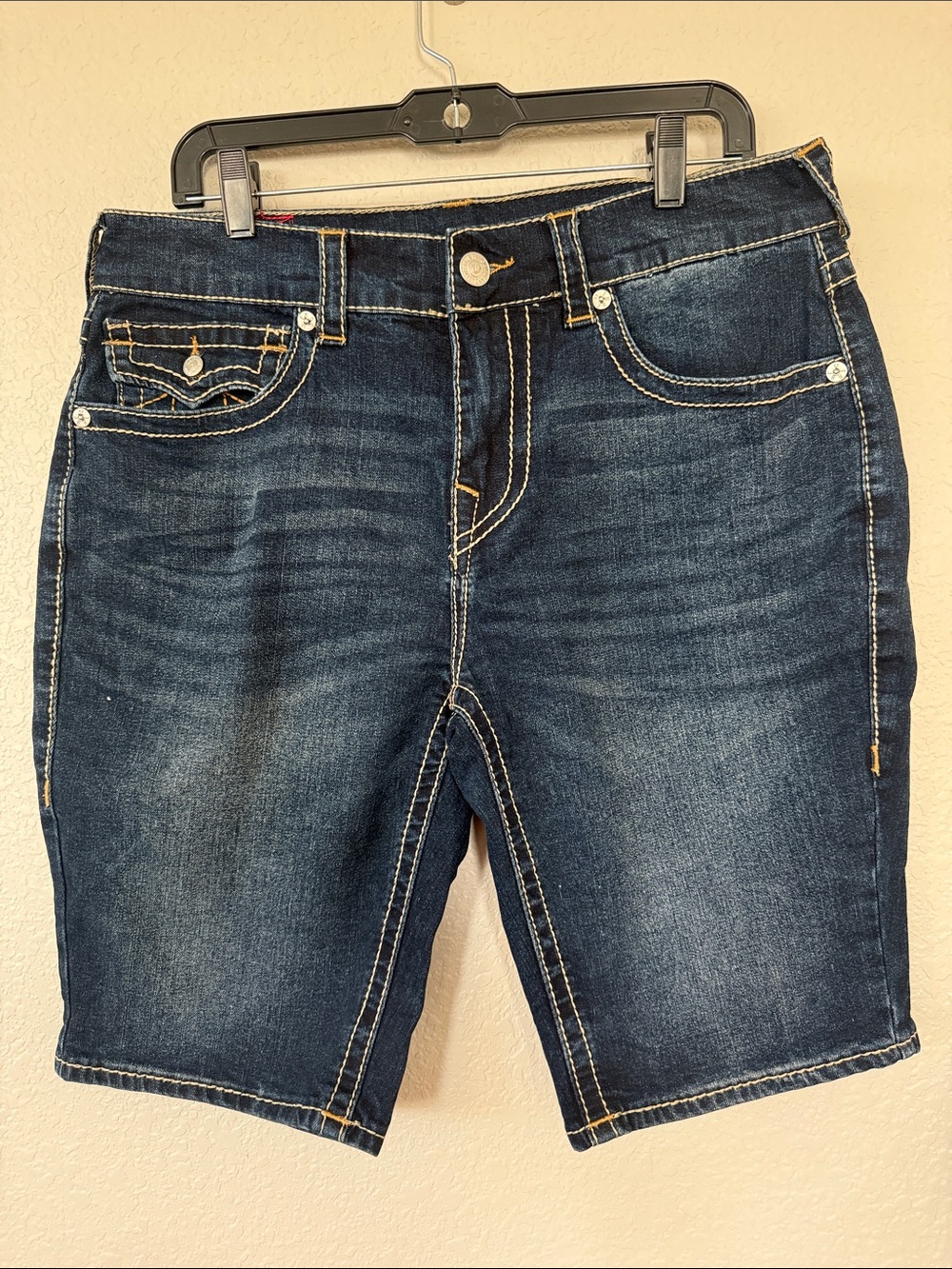 True Religion Men's Size 32 Ricky Flp Shorts Relaxed Straight Blue NWOT